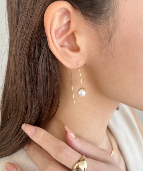 ciite' surgical stainless(シーテサージカルステンレス)の「【 金属アレルギー対応 】パールフックピアス (両耳用) サージカルステンレス(ピアス(両耳用)・レディース・シルバー/ゴールド/ピンクゴールド・FREE)」の5枚目の写真