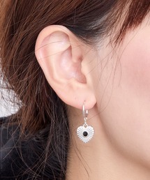カービングハートフープピアス