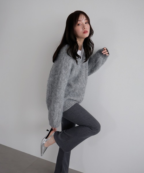 AMUU. PRECIEUSE(アムープレシューズ)の「カットリブイージーフレアパンツ(その他パンツ・レディース・ブラウン/チャコールグレー/ブラック・FREE)」の13枚目の写真