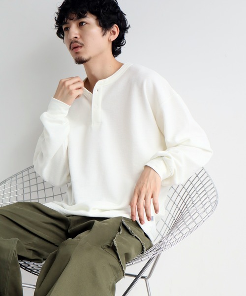 DISCUS(ディスカス)の「【DISCUS/ディスカス】ワッフル サーマル ヘンリーネック ロングスリーブTシャツ(Tシャツ/カットソー・メンズ・クリーム/ネイビー/ダークグリーン/ブラック・L/XL/M)」の2枚目の写真
