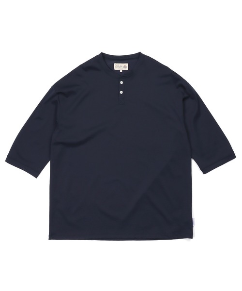 The DUFFER of ST.GEORGE(ザダファーオブセントジョージ)の「「AIR FLEX」3/4 SLEEVE HENLEY NECK TEE:機能素材 「エアフレックス」7分袖 ヘンリーネック Tシャツ / ストレッチ / 軽量 / ナイロンプレーティング(Tシャツ/カットソー・メンズ・ホワイト/ネイビー/ブルーグレー・LARGE/X-LARGE/SMALL/MEDIUM)」の14枚目の写真