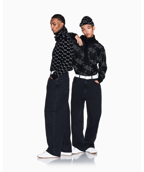 ARMANI EXCHANGE（アルマーニエクスチェンジ）の「【A|X アルマーニ エクスチェンジ】ミッドグレー ルーズフィット デニムパンツ_J32 LOOSE（デニムパンツ・メンズ・グレー・28inch/31inch/30inch/29inch/33inch/32inch）」の4枚目の写真