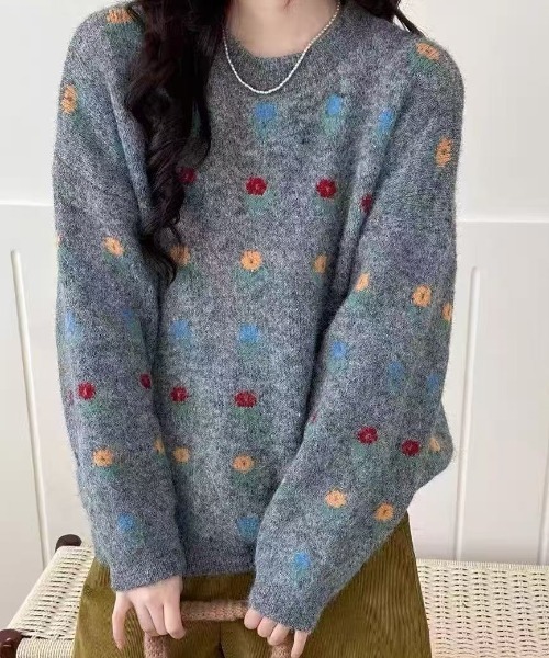 Teem Store（チームストア）の「フラワー柄ジャガード モヘアライクルーズニットプルオーバー（ニット/セーター・レディース・グレー/ブルー/アイボリー・M）」の3枚目の写真