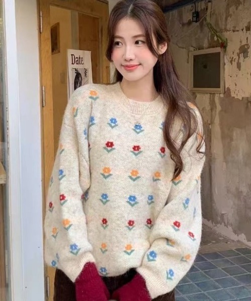 Teem Store（チームストア）の「フラワー柄ジャガード モヘアライクルーズニットプルオーバー（ニット/セーター・レディース・グレー/ブルー/アイボリー・M）」の2枚目の写真