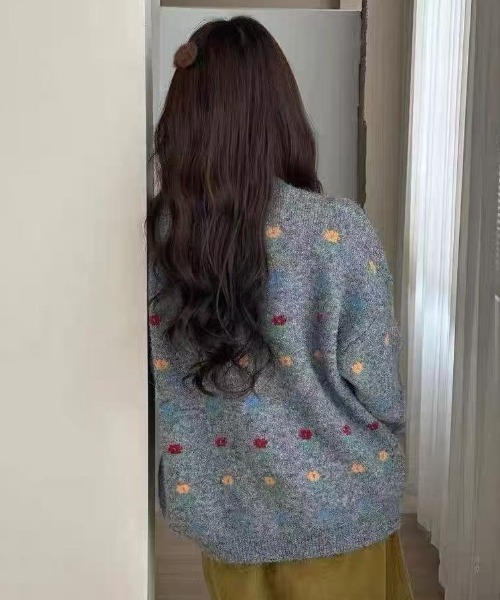 Teem Store（チームストア）の「フラワー柄ジャガード モヘアライクルーズニットプルオーバー（ニット/セーター・レディース・グレー/ブルー/アイボリー・M）」の8枚目の写真