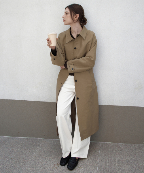 WEDNESDAYOASISFORWOMEN（ウェンズデー オアシス フォー ウーマン）の「[ATELIER EDITION] ミューズ ロング トレンチコート_DEEP BEIGE(WB6OT13)（トレンチコート・レディース・ベージュ・FREE）」の2枚目の写真