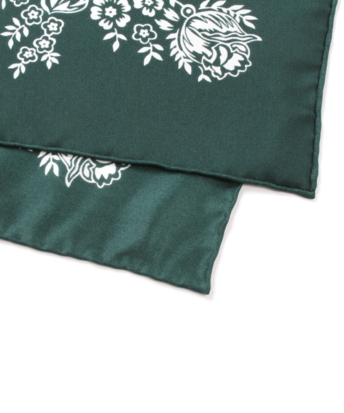 Spick & Span（スピックアンドスパン）の「【Padma】 フラワーミニスカーフ（マフラー・レディース・グリーン/オレンジ系その他・FREE）」の3枚目の写真