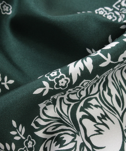 Spick & Span（スピックアンドスパン）の「【Padma】 フラワーミニスカーフ（マフラー・レディース・グリーン/オレンジ系その他・FREE）」の4枚目の写真