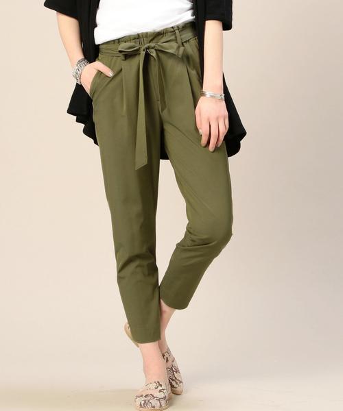 BEAUTY&YOUTH UNITED ARROWS(ビューティーアンドユースユナイテッドアローズ)の「BY キュプラコットンタックリボンテーパードパンツ ◆(その他パンツ・レディース・ブラック/ベージュ/オリーブ・SMALL/MEDIUM)」の1枚目の写真