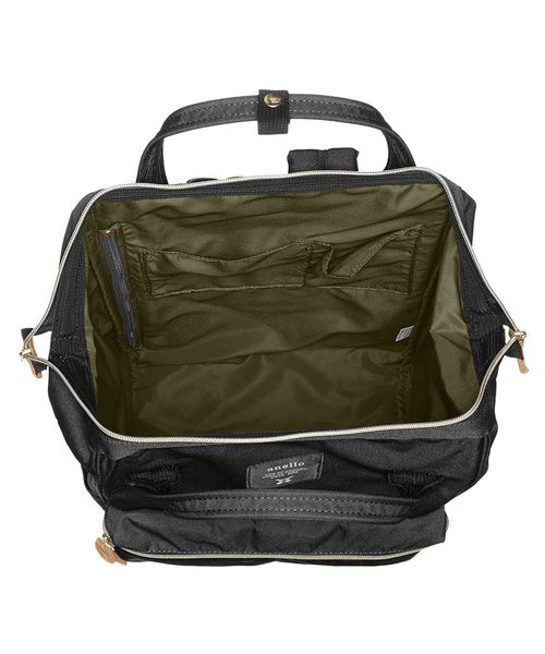 PLAIN CLOTHING(プレーンクロージング)の「anello アネロ スクエア 口金 バックパック レギュラーサイズ(バックパック/リュック・レディース・ブラック/ネイビー・FREE)」の5枚目の写真