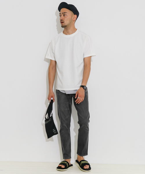 URBAN RESEARCH DOORS MENS（アーバンリサーチ ドアーズ メンズ）の「DOORS Twill Dolman Tee（Tシャツ/カットソー・メンズ・レッド/グリーン/オフホワイト/ネイビー・38/40）」の5枚目の写真