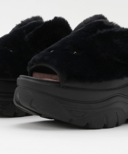 YOSUKE（ヨースケ）の「「YOSUKE/ヨースケ」厚底ふわふわウサギサンダル（サンダル・レディース・ブラック/アイボリー/ピンク/グレー/イエロー/グリーン・24.5/24/22.5/23/23.5）」の11枚目の写真