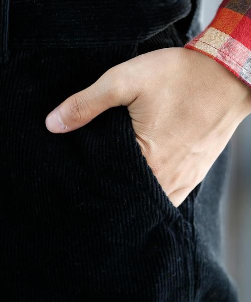 coen(コーエン)の「コーデュロイワイドテーパードベルテッドパンツ(その他パンツ・メンズ・ブラウン/ブラック・MEDIUM/X-LARGE/SMALL/LARGE)」の16枚目の写真