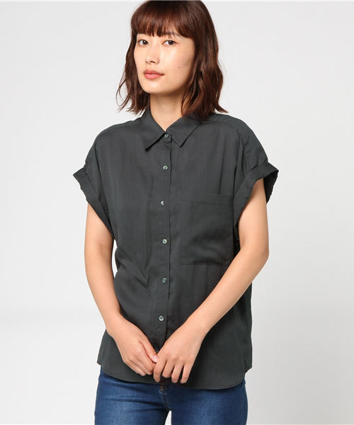 Spick & Span（スピックアンドスパン）の「エアリーチュニック