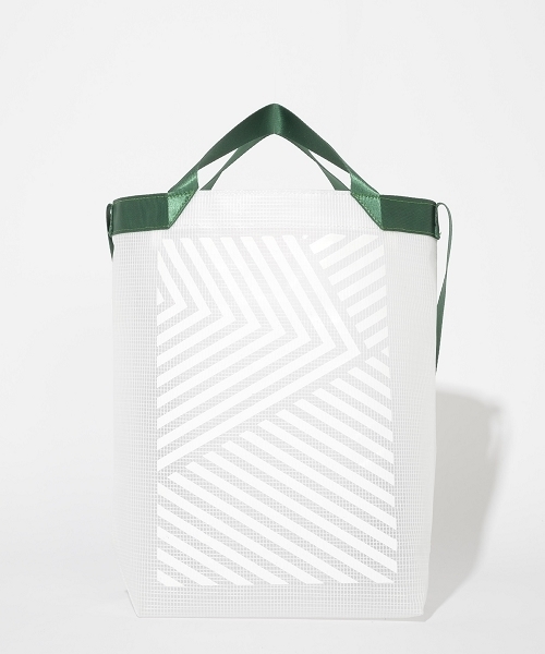 SOLPRESA(ソルプレーサ)の「クリアトートバッグ(サコッシュセット)(トートバッグ・レディース・ホワイト/ブラック/ネイビー/ゴールド/オレンジ/グリーン・ONESIZE)」の8枚目の写真