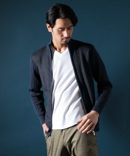 MICHEL KLEIN HOMME (ミッシェルクランオム)の「ニットブルゾン(AIR)(カーディガン/ボレロ・メンズ・ホワイト/ネイビー・MEDIUM/LARGE/X-LARGE)」の2枚目の写真