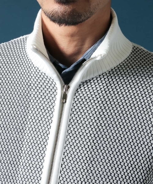 MICHEL KLEIN HOMME (ミッシェルクランオム)の「ニットブルゾン(AIR)(カーディガン/ボレロ・メンズ・ホワイト/ネイビー・MEDIUM/LARGE/X-LARGE)」の8枚目の写真