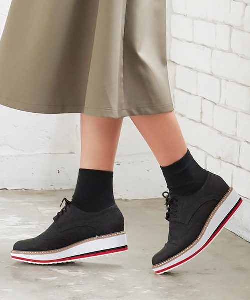 KOBE LETTUCE（コウベレタス）の「ライン入り厚底ソールオックスフォードシューズ（その他シューズ・レディース・ベージュ系その他/ブラック系その他/シルバー/ブラック/ホワイト・L/LL/M/S）」の3枚目の写真