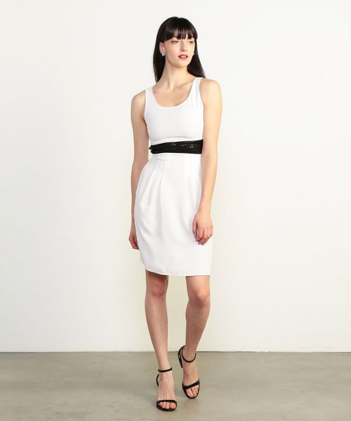 ARMANI EXCHANGE（アルマーニエクスチェンジ）の「【A|Xアルマーニ エクスチェンジ】ノースリーブ　ワンピース（ワンピース・レディース・ブラック/ホワイト・2/0/4/6）」の6枚目の写真