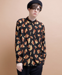 EMMA CLOTHES（エマクローズ）の「総柄レギュラーカラーシャツ（シャツ/ブラウス）」