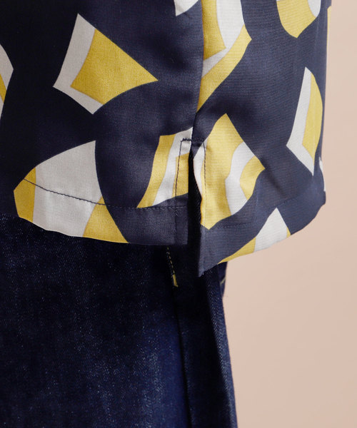 EMMA CLOTHES(エマクローズ)の「総柄レギュラーカラーシャツ(シャツ/ブラウス・メンズ・ブラック/ベージュ/ネイビー・M/L)」の10枚目の写真