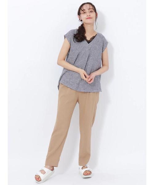 E hyphen world gallery(イーハイフンワールドギャラリー)の「Vネックレースタンク(その他アンダーウェア/インナー・レディース・ブラック/ベージュ/ブラウン/オフホワイト・FREE)」の11枚目の写真