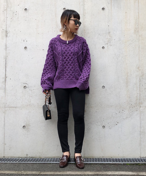 PAGEBOY（ページボーイ）の「ケーブルクルーネックプルオーバー（ニット/セーター・レディース・パープル/オフホワイト/ライトブラウン・FREE）」の16枚目の写真