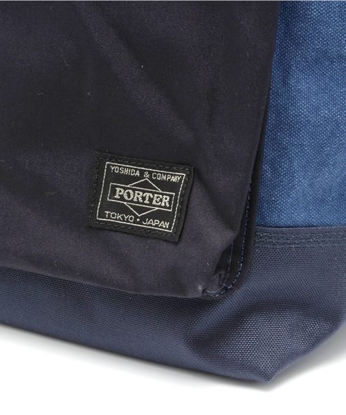 PORTER(ポーター)の「PORTER BRIDGE TOTE BAG SMALL <B印 YOSHIDA SELECT>(トートバッグ・メンズ・ベージュ/ブルー/ブラック・ONE SIZE)」の8枚目の写真
