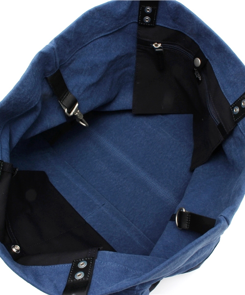 PORTER(ポーター)の「PORTER BRIDGE TOTE BAG SMALL <B印 YOSHIDA SELECT>(トートバッグ・メンズ・ベージュ/ブルー/ブラック・ONE SIZE)」の13枚目の写真