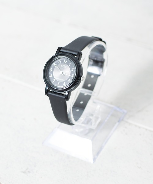 CASIO（カシオ）の「/CASIO（カシオ）/STANDARD ANALOGUE　MINI（アナログ腕時計・レディース・ゴールド/ブラック系その他/ホワイト系その他/ブラック/ホワイト系その他2/ブラック系その他2/ブラック系その他3/ホワイト・FREE）」の7枚目の写真
