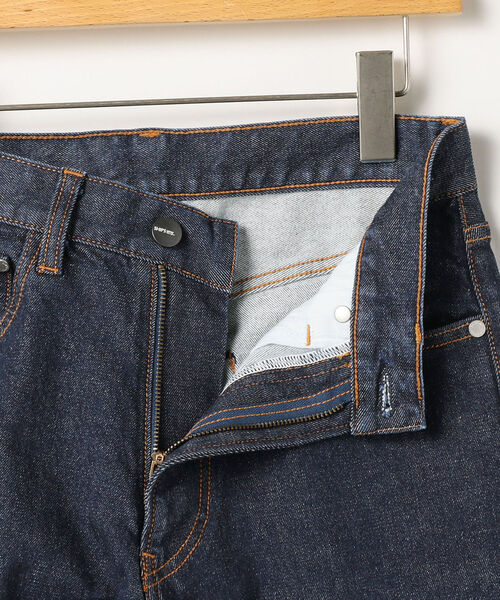 SHIPS any(シップス エニィ)の「SHIPS any: STANDARD デニム 5ポケットパンツ <WOMEN>(デニムパンツ・レディース・ネイビー・4/3/5)」の10枚目の写真
