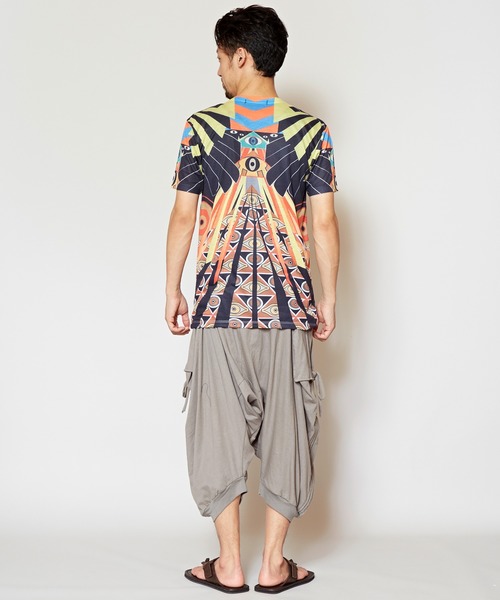 チャイハネ（チャイハネ）の「【チャイハネ】総柄プリントメンズTシャツ（Tシャツ/カットソー・メンズ・イエロー/レッド/ブルー・FREE）」の13枚目の写真