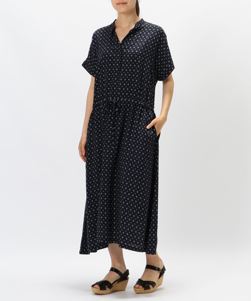 イージーケアレーヨン小紋プリントスキッパーワンピース ワンピース Melrose Claire メルローズ ワンピース Melrose クレール のファッション