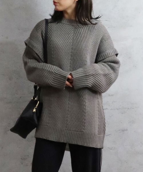 Riberry（リベリー）の「バックボタンニット（ニット/セーター・レディース・チャコールグレー/ブラック/ベージュ/オフホワイト/カーキ・MEDIUM）」の15枚目の写真