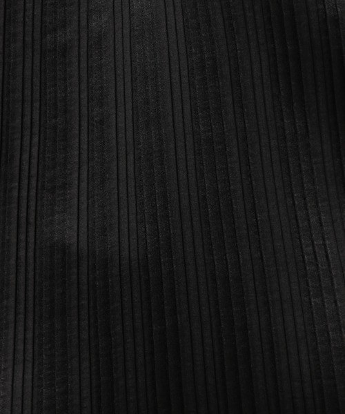 PAGEBOY（ページボーイ）の「サテンプリーツキャミワンピース（ワンピース・レディース・グレイッシュベージュ/ブラウン/ブラック・FREE）」の14枚目の写真