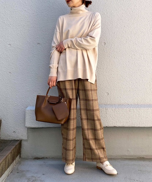 EVOL（イーボル）の「ビットローファー（ローファー・レディース・ブラック/アイボリー・S/M/L）」の5枚目の写真