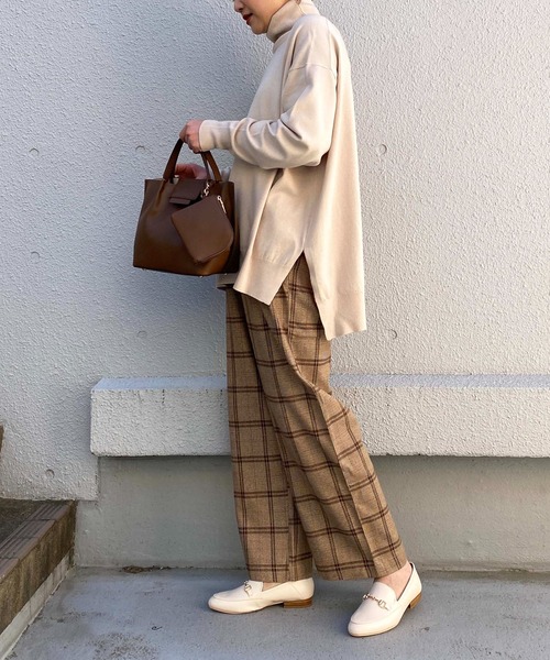 EVOL（イーボル）の「ビットローファー（ローファー・レディース・ブラック/アイボリー・S/M/L）」の6枚目の写真