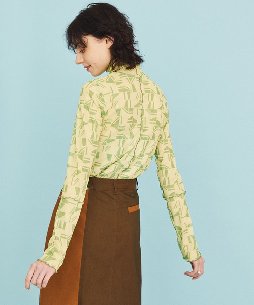 INella（イネラ）の「【INella(イネラ)】タイルプリントシアートップス（Tシャツ/カットソー・レディース・ブラウン/グリーン/イエロー・FREE）」の14枚目の写真