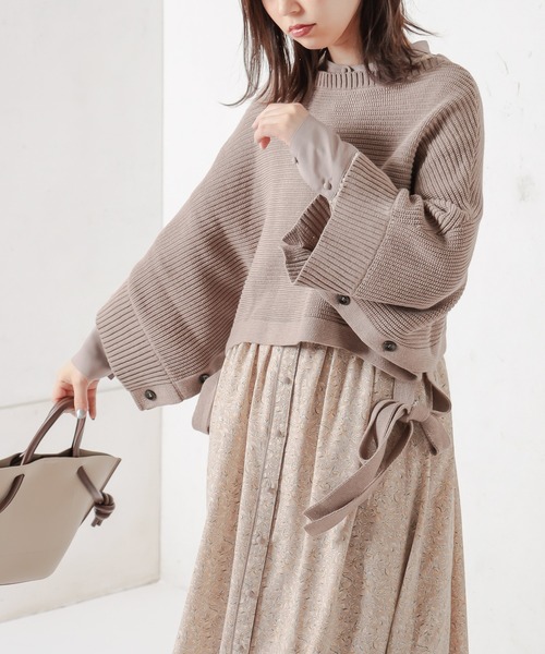 natural couture（ナチュラルクチュール）の「【WEB限定カラー有り】ベストにもなるリボン2WAYポンチョ（ベスト・レディース・ブラック/ベージュ/ブルー/アイボリー・FREE）」の3枚目の写真