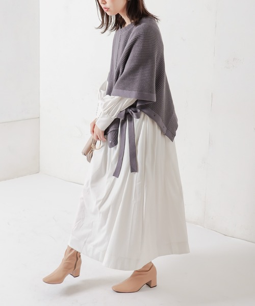 natural couture（ナチュラルクチュール）の「【WEB限定カラー有り】ベストにもなるリボン2WAYポンチョ（ベスト・レディース・ブラック/ベージュ/ブルー/アイボリー・FREE）」の18枚目の写真