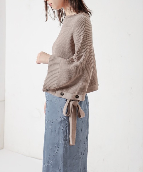 natural couture（ナチュラルクチュール）の「【WEB限定カラー有り】ベストにもなるリボン2WAYポンチョ（ベスト・レディース・ブラック/ベージュ/ブルー/アイボリー・FREE）」の20枚目の写真