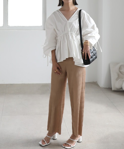 chuclla(チュクラ)の「【chuclla】【2021/SS】Gather flared blouse sb-5 chwt7(シャツ/ブラウス・レディース・ホワイト/ブラック/ベージュ・FREE)」の9枚目の写真