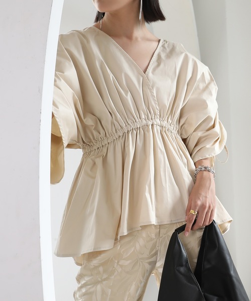 chuclla(チュクラ)の「【chuclla】【2021/SS】Gather flared blouse sb-5 chwt7(シャツ/ブラウス・レディース・ホワイト/ブラック/ベージュ・FREE)」の16枚目の写真