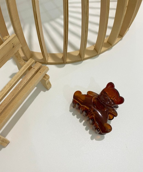 by muni:r（バイ ムニール）の「可愛いクマのヘアクリップ（バレッタ/ヘアクリップ・レディース・ベージュ/ブラウン・ONE SIZE）」の6枚目の写真