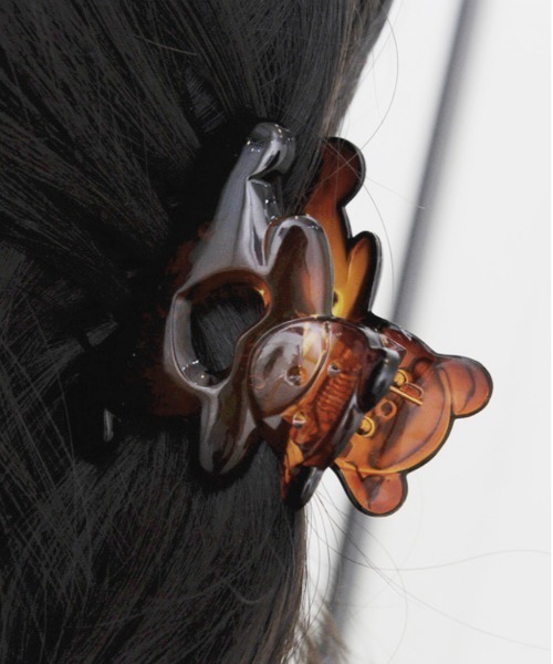 by muni:r（バイ ムニール）の「可愛いクマのヘアクリップ（バレッタ/ヘアクリップ・レディース・ベージュ/ブラウン・ONE SIZE）」の3枚目の写真