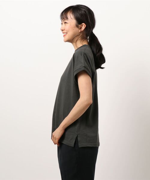 vis-`a-vis（ビサビ）の「【WEB限定】【USAコットン】フレンチスリーブクルーネックプルオーバー（Tシャツ/カットソー・レディース・スミクロ/ブラウン/ベージュ/ホワイト/ピンク/オリーブ・FREE）」の7枚目の写真