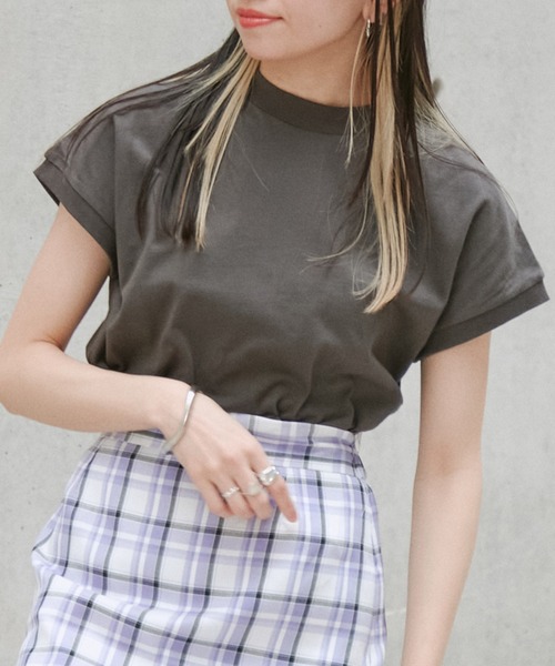 vis-`a-vis（ビサビ）の「【WEB限定】【USAコットン】フレンチスリーブクルーネックプルオーバー（Tシャツ/カットソー・レディース・スミクロ/ブラウン/ベージュ/ホワイト/ピンク/オリーブ・FREE）」の2枚目の写真