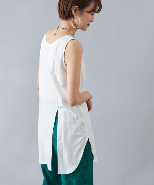 DouDou（ドゥドゥ）の「前後2WAYロングタンク（タンクトップ・レディース・オフホワイト/ライトグレー/カーキ/パープル/イエロー/モカ/ブラック・FREE）」の2枚目の写真