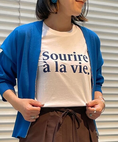 TOMORROWLAND （トゥモローランド）の「ドライレーヨン ジップアップカーディガン（カーディガン/ボレロ・レディース・オレンジ/チャコールグレー/ブルー/ホワイト/ベージュ/イエロー・S）」の4枚目の写真