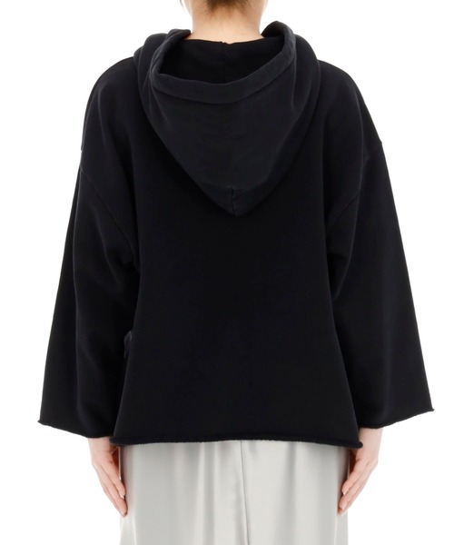 MM6 Maison Margiela(エムエムシックス メゾン マルジェラ)の「MM6 Maison Margiela “UNBRUSHED”ベーシックスウェット(スウェット・レディース・ブラック・SMALL)」の5枚目の写真